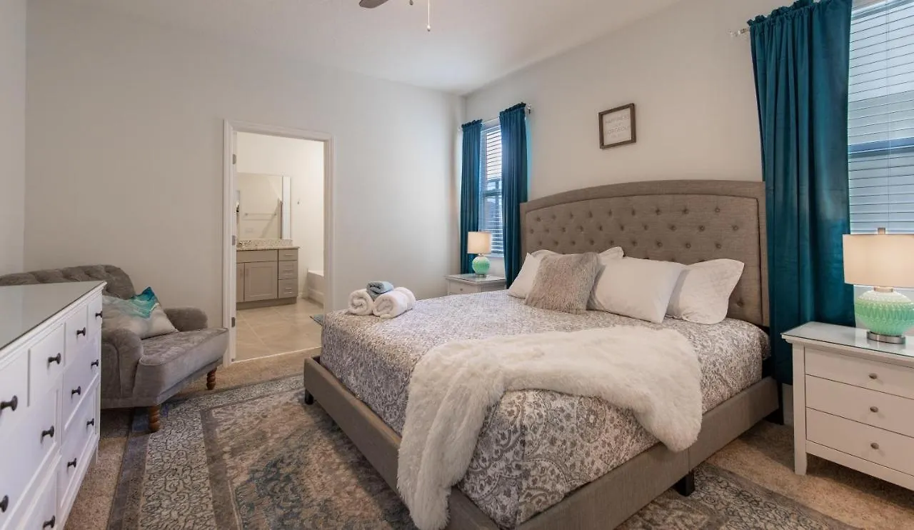 7547Oml-Solterra Resort Home Davenport